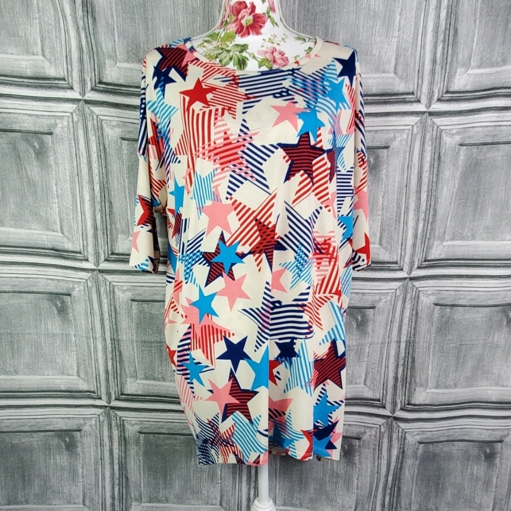 LuLaRoe Americana Star Irma (L 16/18)